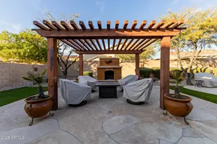 2340 W Bramble Berry Ln, Phoenix, AZ 85085 - Photo 23