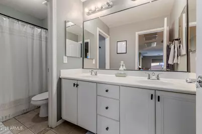 2340 W Bramble Berry Lane, Phoenix, AZ 85085 - Photo 21