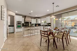 2340 W Bramble Berry Ln, Phoenix, AZ 85085 - Photo 11