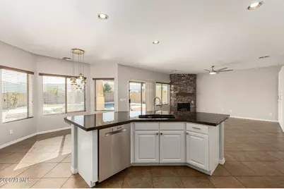 1515 E Apollo Road, Phoenix, AZ 85042 - Photo 27