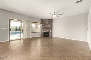 1515 E Apollo Rd, Phoenix, AZ 85042 - Photo 19