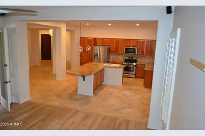 27672 N Makena Place, Peoria, AZ 85383 - Photo 11