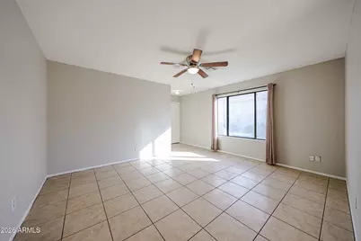 8517 W College Drive, Phoenix, AZ 85037 - Photo 7