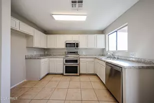 8517 W College Dr, Phoenix, AZ 85037 - Photo 11