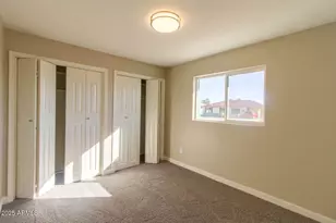 816 E Seldon Ln, Phoenix, AZ 85020 - Photo 13