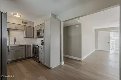 4114 E Calle Redonda -- #54, Phoenix, AZ 85018 - Photo 9