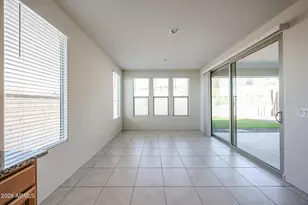 7004 W Hedge Hog Pl, Peoria, AZ 85383 - Photo 5