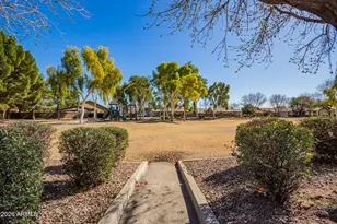 16852 W Central St, Surprise, AZ 85388 - Photo 43