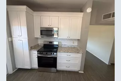 325 E Continental Drive, Tempe, AZ 85288 - Photo 3