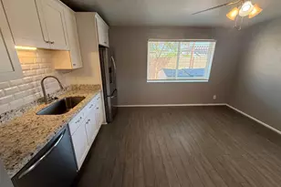 325 E Continental Dr, Tempe, AZ 85288 - Photo 9