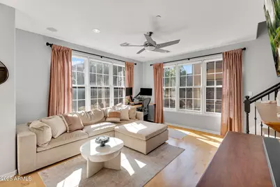 2446 E Roma Avenue, Phoenix, AZ 85016 - Photo 7