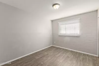 6124 W Oregon Avenue, Glendale, AZ 85301 - Photo 17