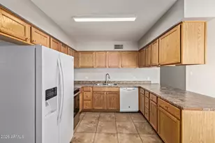 6124 W Oregon Ave, Glendale, AZ 85301 - Photo 11