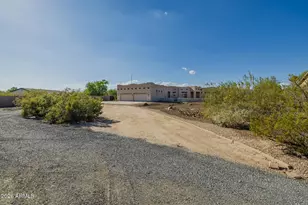 1916 E Primrose Path, Phoenix, AZ 85086 - Photo 41