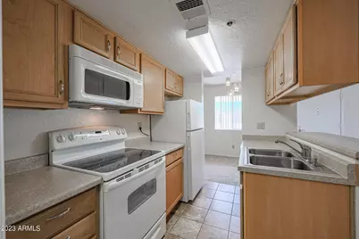 12123 W Bell Road #206, Surprise, AZ 85378 - Photo 11