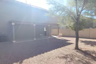 1832 S Falcon Dr, Gilbert, AZ 85295 - Photo 3