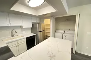 2122 E Kirkland Ln, Tempe, AZ 85281 - Photo 11