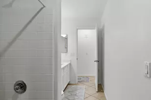 11421 W Overlin Dr, Avondale, AZ 85323 - Photo 9