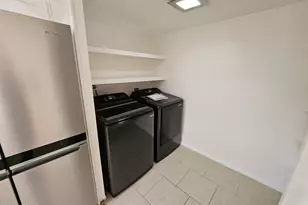 7038 S 42nd St, Phoenix, AZ 85042 - Photo 11