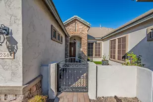 2384 E Grand Canyon Dr, Chandler, AZ 85249 - Photo 5