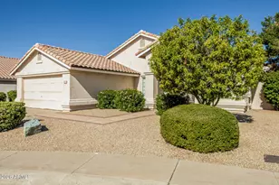 7436 W Donald Dr, Glendale, AZ 85310 - Photo 33