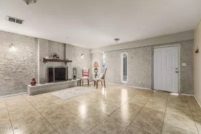 2530 N 58th Avenue, Phoenix, AZ 85035 - Photo 13