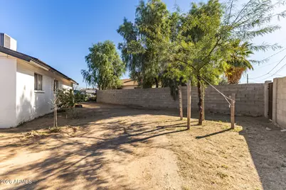 2530 N 58th Avenue, Phoenix, AZ 85035 - Photo 41