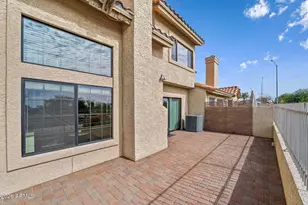 7957 E Joshua Tree Ln, Scottsdale, AZ 85250 - Photo 23