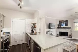 16013 S Desert Foothills Pkwy, Phoenix, AZ 85048 - Photo 21