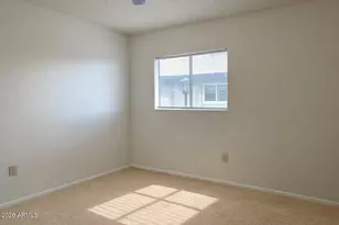 286 W Palomino Dr, Chandler, AZ 85225 - Photo 9