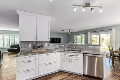 2302 E Paraiso Drive, Phoenix, AZ 85024 - Photo 1