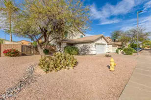 2302 E Paraiso Dr, Phoenix, AZ 85024 - Photo 9