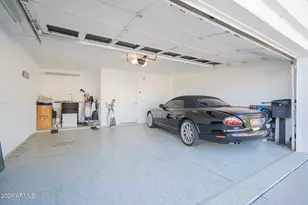 1201 E Rowlands Ln, Phoenix, AZ 85022 - Photo 31