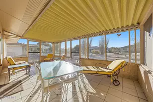 20001 N Willowcreek Cir, Sun City, AZ 85373 - Photo 23