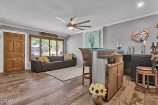 6621 E 4th St, Scottsdale, AZ 85251 - Photo 9