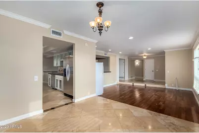 10627 N 44th Court, Phoenix, AZ 85028 - Photo 9