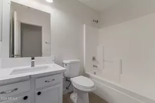 3318 W Fraktur Rd, Phoenix, AZ 85041 - Photo 25