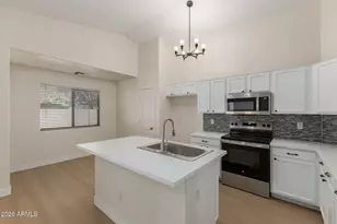 3318 W Fraktur Rd, Phoenix, AZ 85041 - Photo 17