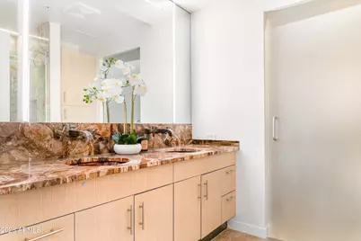 7117 E Rancho Vista Drive #1012, Scottsdale, AZ 85251 - Photo 11