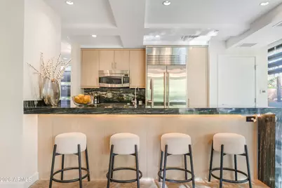 7117 E Rancho Vista Drive #1012, Scottsdale, AZ 85251 - Photo 9