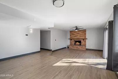 3817 W Harmont Drive, Phoenix, AZ 85051 - Photo 7