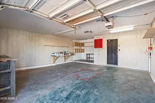 3817 W Harmont Dr, Phoenix, AZ 85051 - Photo 27