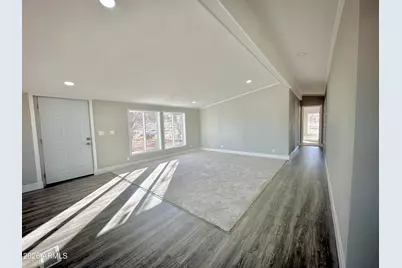 7615 E Creekside Drive, Flagstaff, AZ 86004 - Photo 9