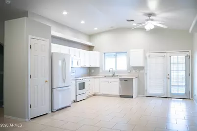 8431 W Altos Drive, Arizona City, AZ 85123 - Photo 3