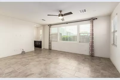 688 N Abalone Drive, Gilbert, AZ 85233 - Photo 9