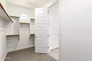 688 N Abalone Dr, Gilbert, AZ 85233 - Photo 25