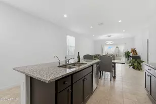 10281 S Corona Dr, Apache Junction, AZ 85120 - Photo 5