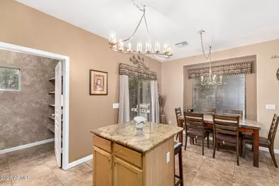 286 E Cheyenne Road, San Tan Valley, AZ 85143 - Photo 11