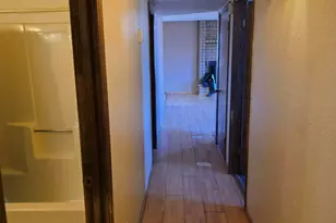 218 E Edison Ave, Williams, AZ 86046 - Photo 9