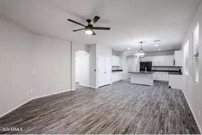 18009 W Sunnyslope Lane, Waddell, AZ 85355 - Photo 7